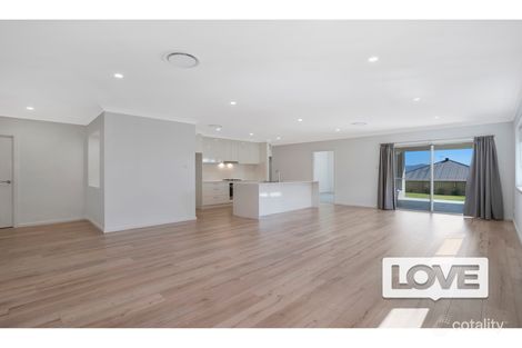 Property photo of 17 Crampton Street Boolaroo NSW 2284