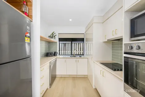 Property photo of 8 Elfin Street Robina QLD 4226