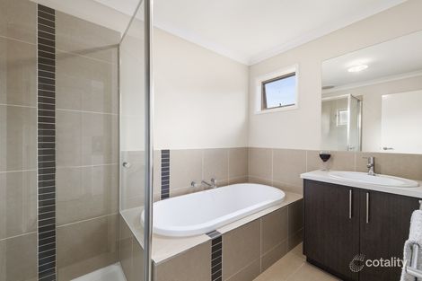 Property photo of 21 Rodger Drive Colac VIC 3250