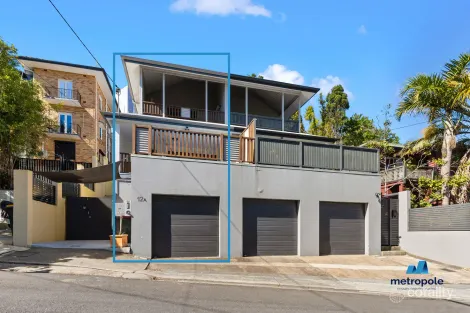 Property photo of 1/12 Zig Zag Street Red Hill QLD 4059