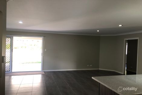 Property photo of 6 Faraday Crescent Pacific Pines QLD 4211