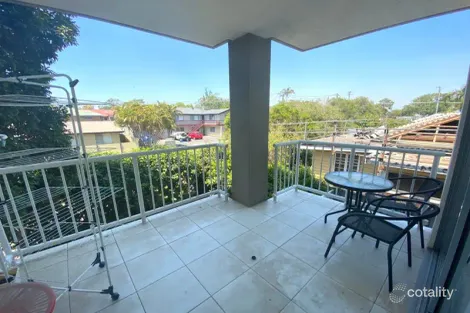 Property photo of 1/7 Phillip Street Labrador QLD 4215