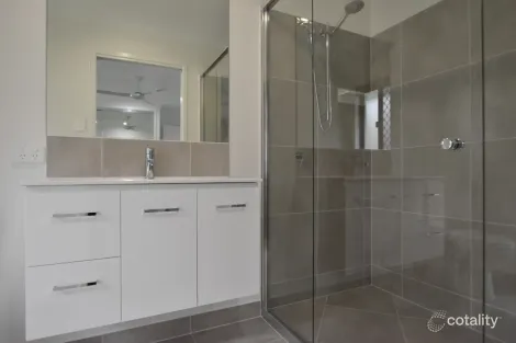 Property photo of 39 Harmony Drive Clinton QLD 4680