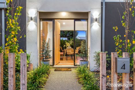 Property photo of 4 Ross Street Newport VIC 3015