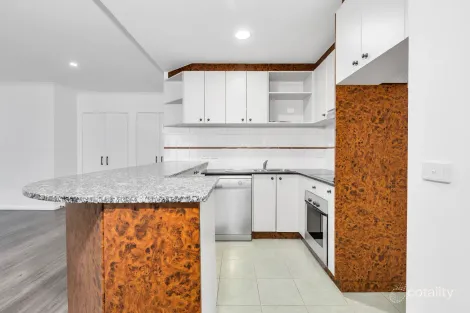 Property photo of 101/107 Canberra Avenue Griffith ACT 2603