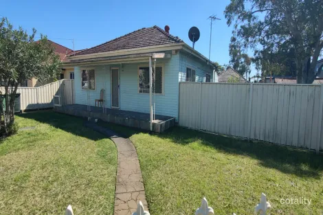 1 Wyong St, Canley Heights, NSW 2166