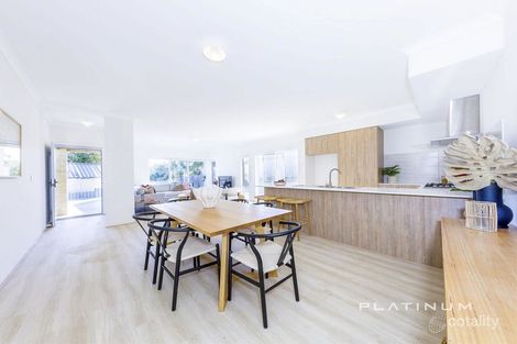 Property photo of 13 Delcomyn Place Craigie WA 6025