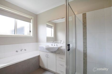 Property photo of 11 Murdoch Avenue Warrnambool VIC 3280