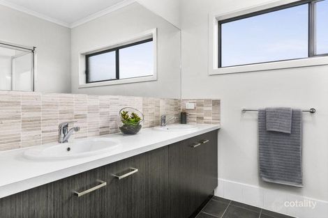 Property photo of 2/33 Streatham Street Beckenham WA 6107