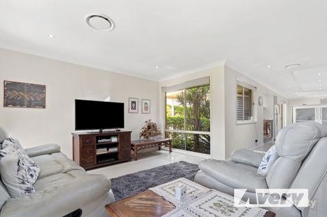 Property photo of 9 Courageous Close Marmong Point NSW 2284
