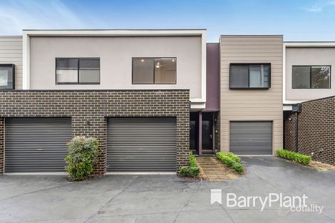 Property photo of 6 Demartini Close Mooroolbark VIC 3138