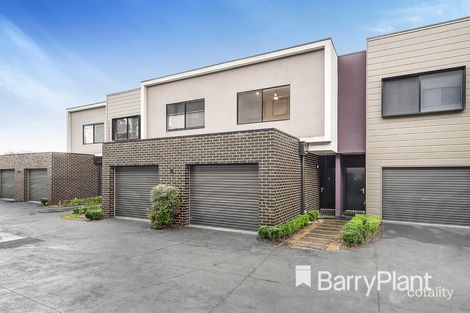 Property photo of 6 Demartini Close Mooroolbark VIC 3138