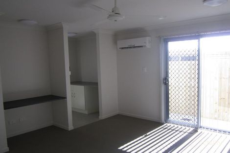 Property photo of 2 Burchill Street Loganlea QLD 4131
