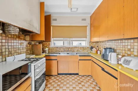 Property photo of 27 Hunter Street Glen Waverley VIC 3150