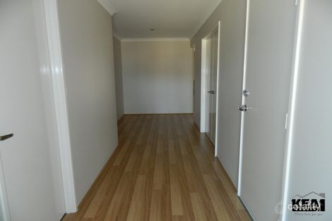 Property photo of 50 Makybe Boulevard Byford WA 6122