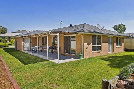 Property photo of 14 Lenola Crescent Blue Haven NSW 2262