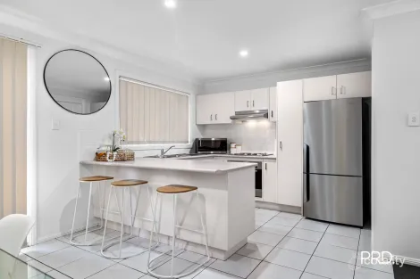 Property photo of 1/30 Robert Street Penrith NSW 2750