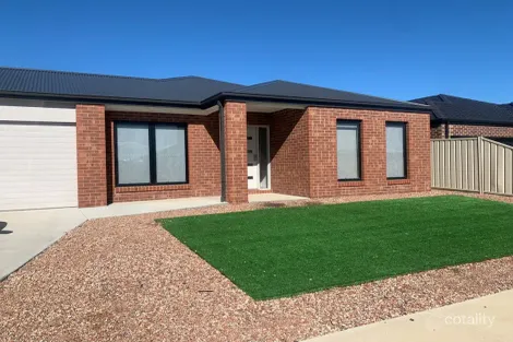 Property photo of 4 Willandra Drive Shepparton North VIC 3631