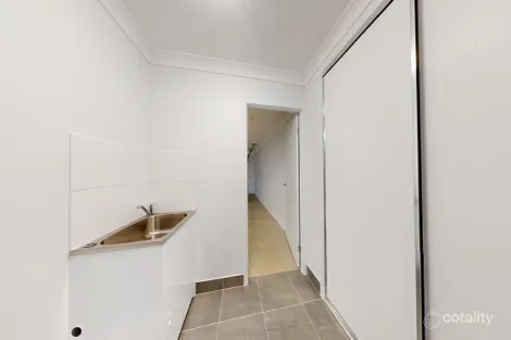 Property photo of 12 Karanya Street Mount Louisa QLD 4814