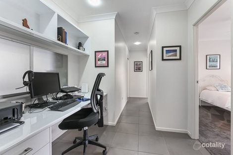 Property photo of 8 Tarlington Street Middle Ridge QLD 4350