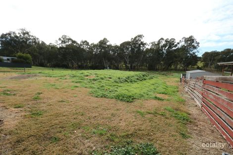 16 Bucknall St, Carisbrook, VIC 3464