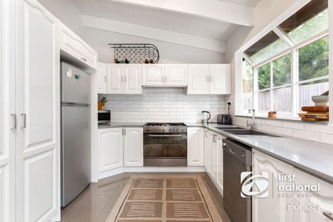 Property photo of 4 Belgrave Avenue Cockatoo VIC 3781