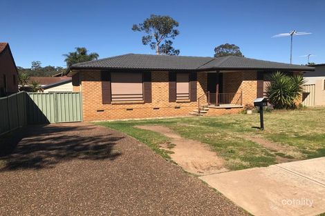 23 Woodland Rd, St Helens Park, NSW 2560