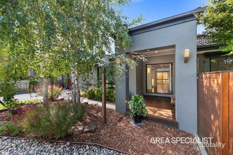 Property photo of 6 Jonathan Place Pakenham VIC 3810