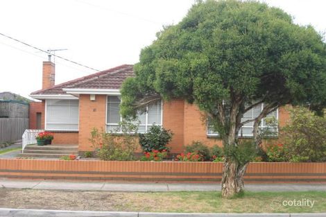 16 Stradbroke Dr, St Albans, VIC 3021