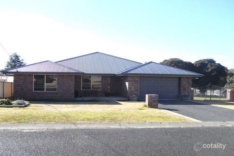 28 Hilton St, Glen Innes, NSW 2370