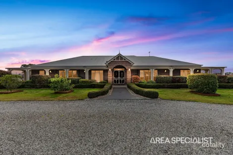 31 Supreme Cl, Koo Wee Rup, VIC 3981