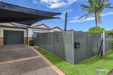 2/45 Brown St, Labrador, QLD 4215