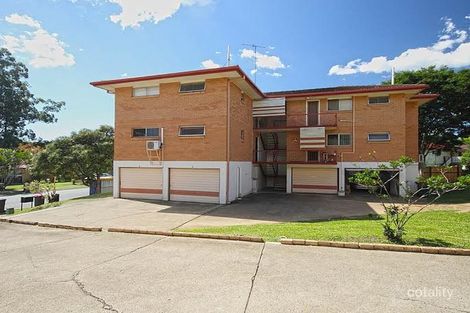 Property photo of 1/51 Greenmeadow Road Mansfield QLD 4122