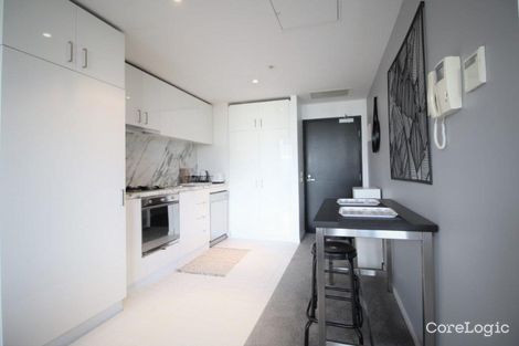 Property photo of 610/18 Waterview Walk Docklands VIC 3008