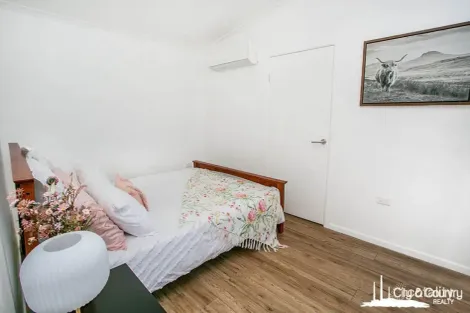 Property photo of 23 Fifteenth Avenue Parkside QLD 4825