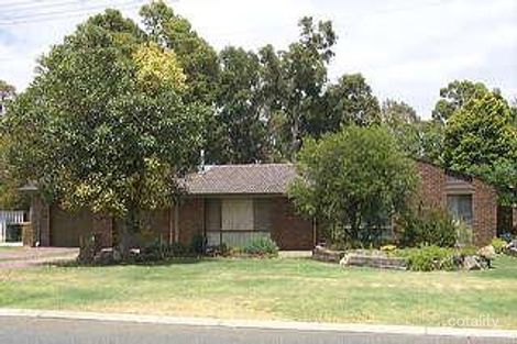 15 Magnolia Way, Forrestfield, WA 6058