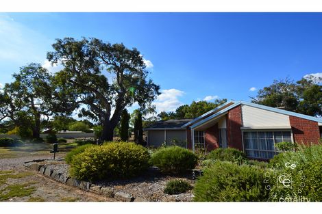 Property photo of 1 Giles Thorpe Crescent Mount Pleasant SA 5235