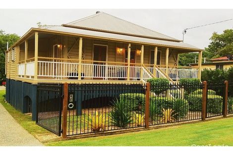 123 Whitehill Rd, Eastern Heights, QLD 4305