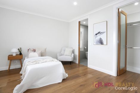 Property photo of 34 Bayvista Circuit Point Cook VIC 3030