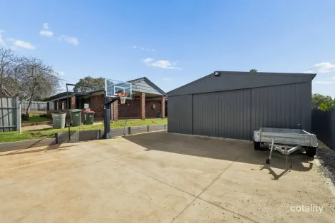 Property photo of 2 Karyn Crescent Reynella SA 5161