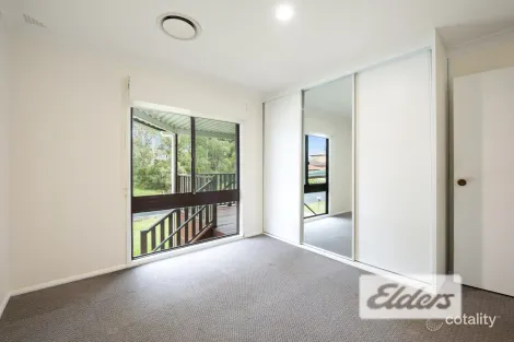 Property photo of 16 Bindowan Crescent Maryland NSW 2287