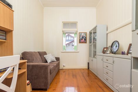 Property photo of 1/35 St Leonards Street Coorparoo QLD 4151