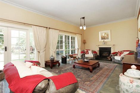 Property photo of 10 Deutgam Street Werribee VIC 3030