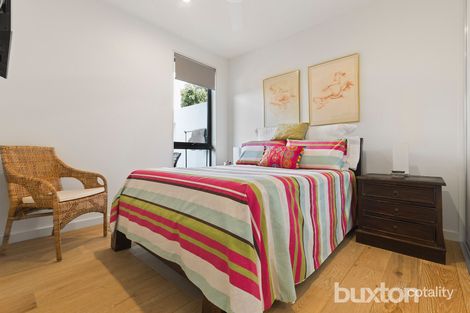 Property photo of 2/39 Mavho Street Bentleigh VIC 3204