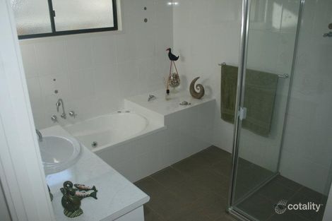 Property photo of 18 Aminya Street Coochiemudlo Island QLD 4184