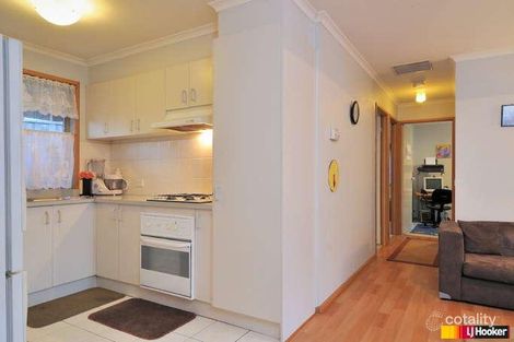 Property photo of 22 Sandhurst Mews Hampton Park VIC 3976