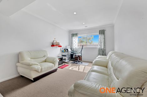 Property photo of 59 Eagleridge Promenade Tarneit VIC 3029