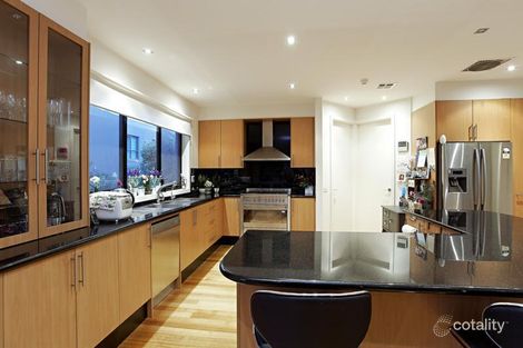 Property photo of 12 Sunset Place Maribyrnong VIC 3032