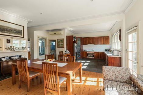 Property photo of 23 Kangaroo Road Murrumbeena VIC 3163