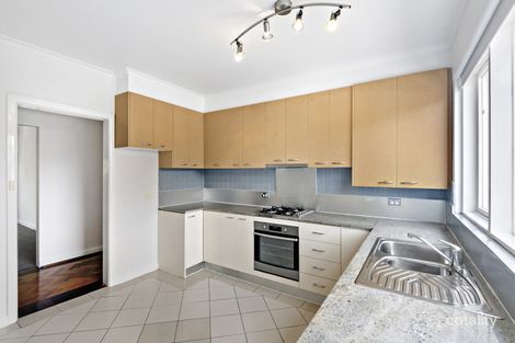 8/3 Milton St, Elwood, VIC 3184